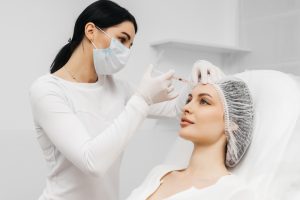 9 Insider Tips on How to Choose the Correct Botox Injector
