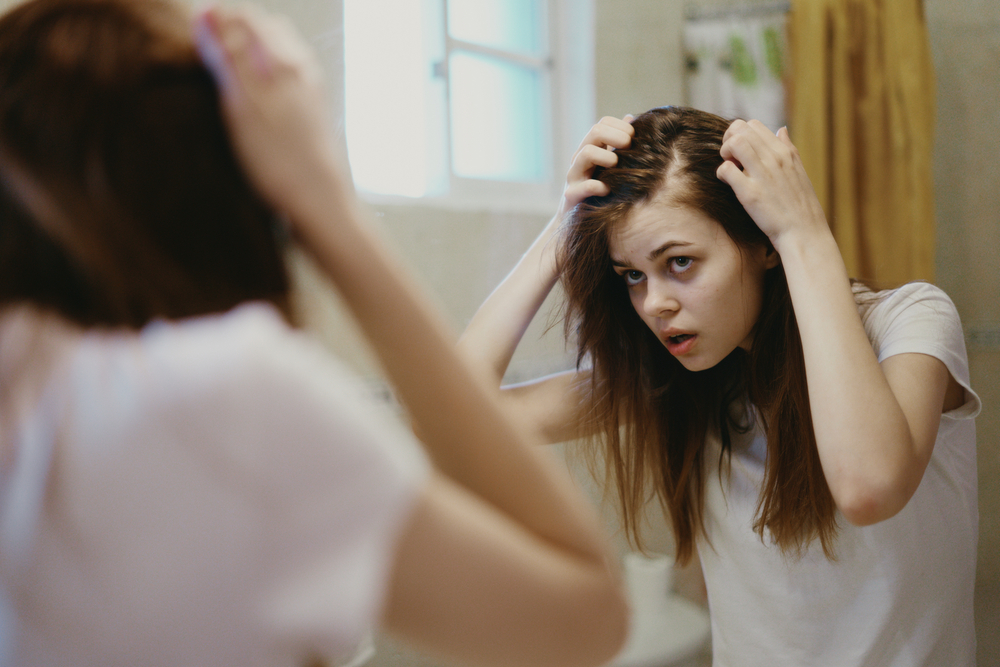 See a Female Pattern Baldness Specialist in Potomac, Maryland for These 4 Treatments